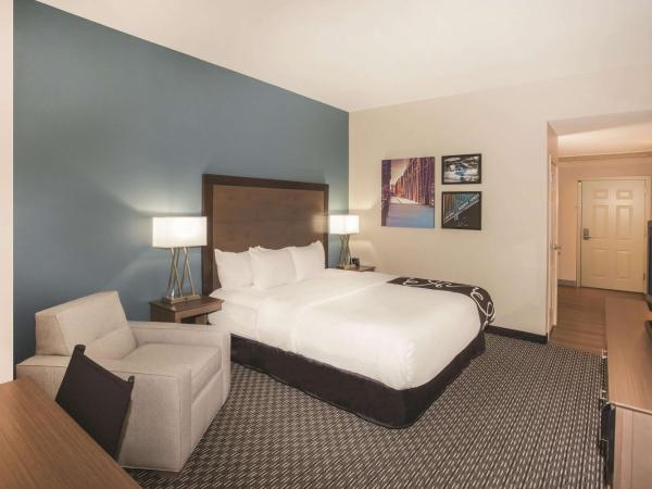 La Quinta by Wyndham Chicago Downtown : photo 2 de la chambre chambre lit king-size