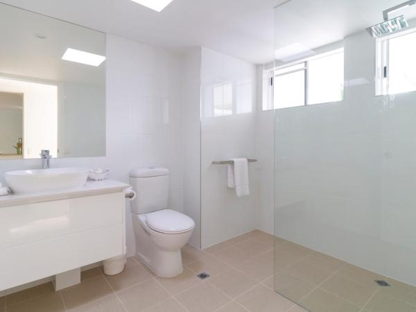 The White House Port Douglas : photo 6 de la chambre appartement 2 chambres - toit-terrasse