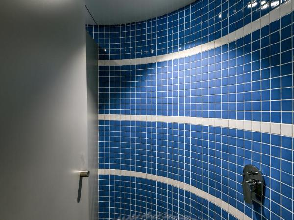 Indie Stays, BKC : photo 8 de la chambre lit dans dortoir mixte de 8 lits