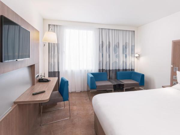 Novotel London Excel : photo 2 de la chambre chambre standard avec lit queen-size