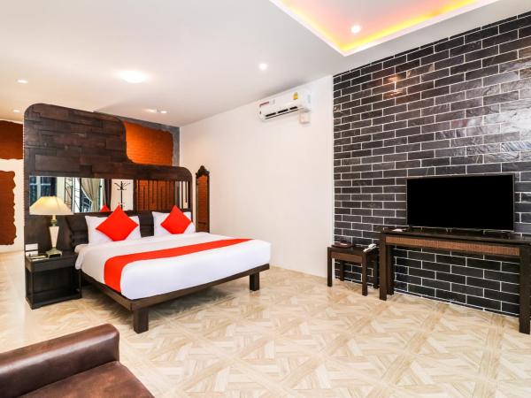 Baan Noppadol Hua Hin Loft : photo 2 de la chambre chambre double ou lits jumeaux de luxe avec accès piscine