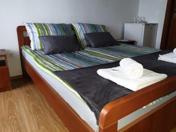 Pansion Ribica : photo 8 de la chambre chambre double avec balcon