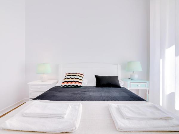 À da Avó -The Guesthouse : photo 7 de la chambre chambre double standard avec salle de bains commune