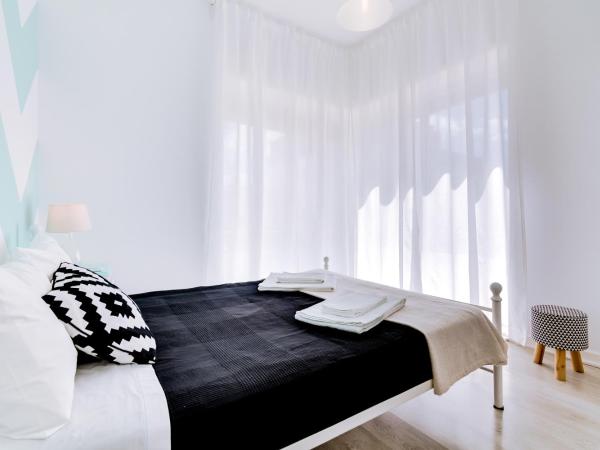 À da Avó -The Guesthouse : photo 7 de la chambre chambre double avec salle de bains commune