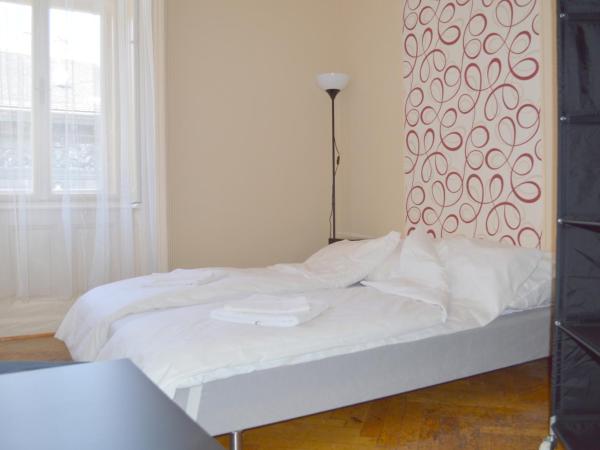 Synagogue Central Guest House : photo 6 de la chambre chambre quadruple