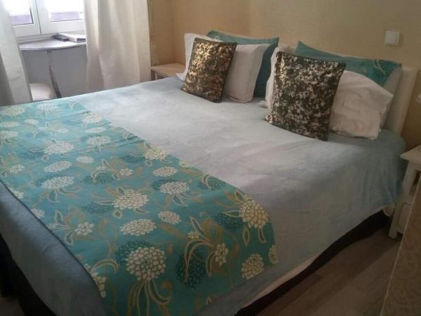 Hotel Villa La Tour : photo 7 de la chambre chambre double ou lits jumeaux privilège 