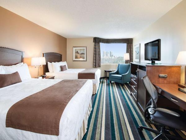Best Western Plus Winnipeg Airport Hotel : photo 1 de la chambre chambre 2 lits queen-size - non-fumeurs