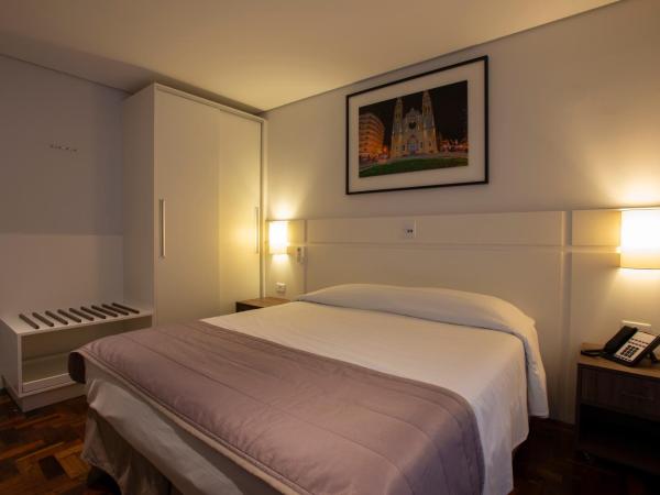 Hotel Centro Europeu : photo 5 de la chambre grande chambre double 