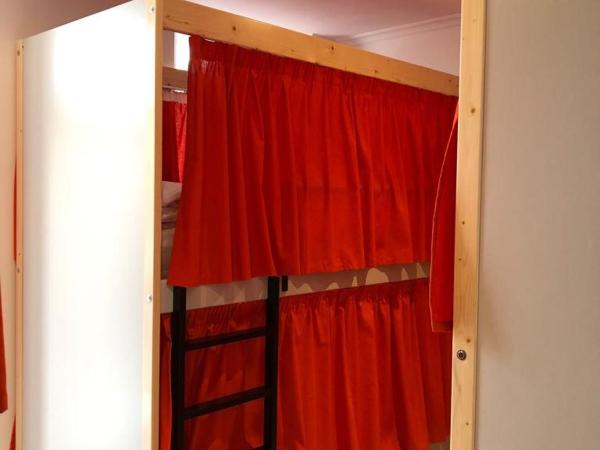 Be Lisbon Hostel Intendente : photo 7 de la chambre lit dans dortoir mixte de 8 lits 