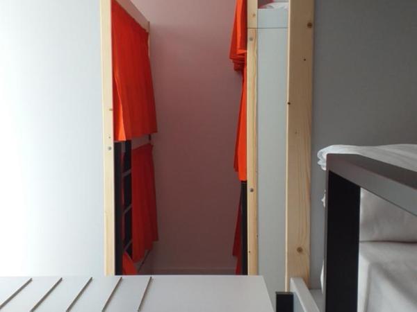 Be Lisbon Hostel Intendente : photo 3 de la chambre lit dans dortoir mixte de 8 lits 