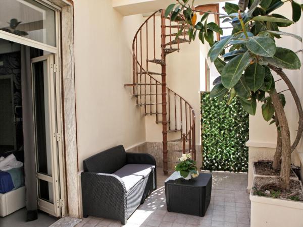 Le Corti del Re : photo 5 de la chambre chambre de luxe avec terrasse