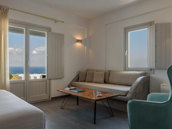 Elitoz Suites : photo 1 de la chambre suite supérieure avec bain à remous - vue sur mer