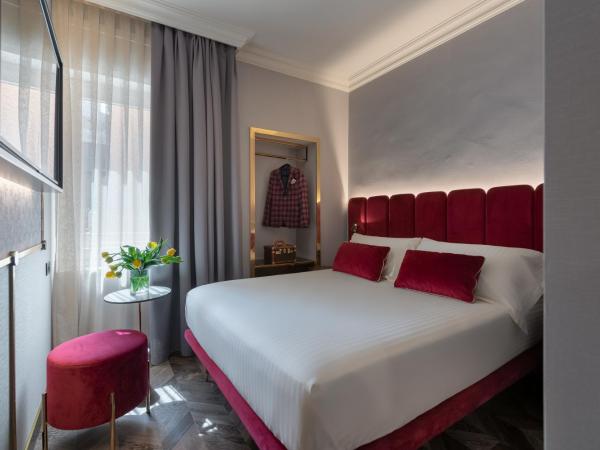 Hotel Milano & SPA***S : photo 1 de la chambre petite chambre avec lit double