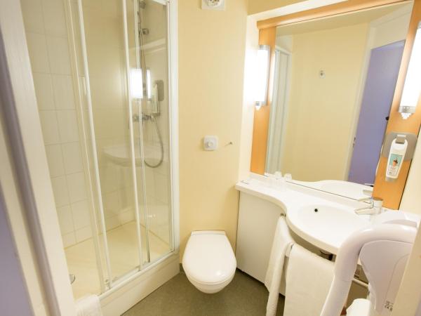 ibis Cherbourg La Glacerie : photo 1 de la chambre chambre lits jumeaux standard