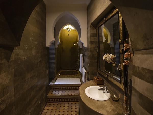 Riad Maison Belbaraka : photo 6 de la chambre suite deluxe avec lit king-size