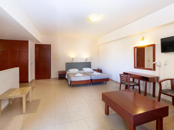 Olympic Suites : photo 4 de la chambre studio - vue sur jardin (2 à 4 adultes)