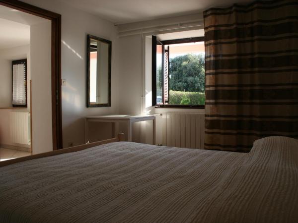 Guest House Zohil : photo 2 de la chambre appartement 1 chambre avec terrasse - vue sur mer