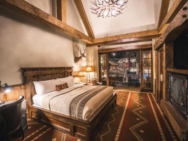 Big Cypress Lodge : photo 3 de la chambre chambre intérieure lit king-size 