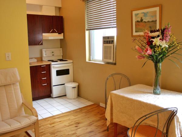 Hotel Quartier des Spectacles : photo 4 de la chambre studio avec 1 lit double