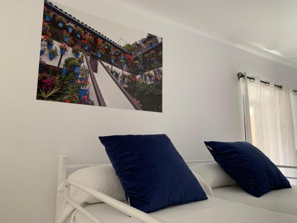 Belmonte Rooms : photo 4 de la chambre chambre familiale avec salle de bains privative