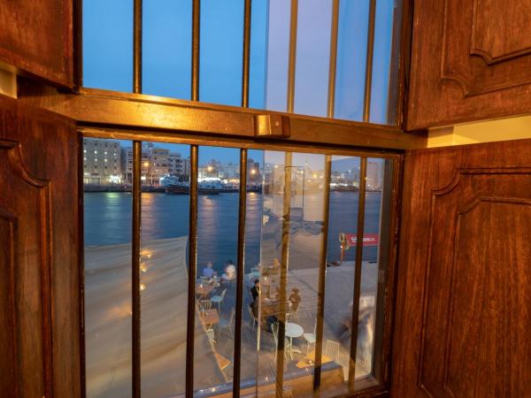 MAZMI CASA : photo 4 de la chambre chambre double deluxe - vue sur mer