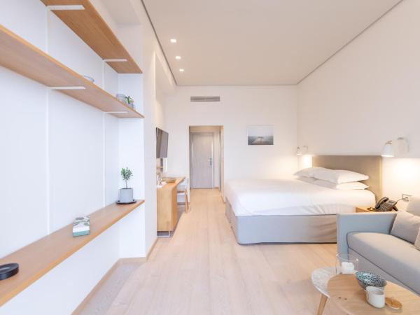 Messinian Icon Hotel & Suites : photo 8 de la chambre chambre quadruple supérieure