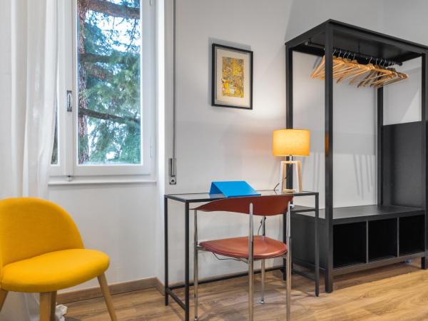 ParcoSantaTeresa Suites LOC-02279 : photo 5 de la chambre chambre double avec salle de bains privative