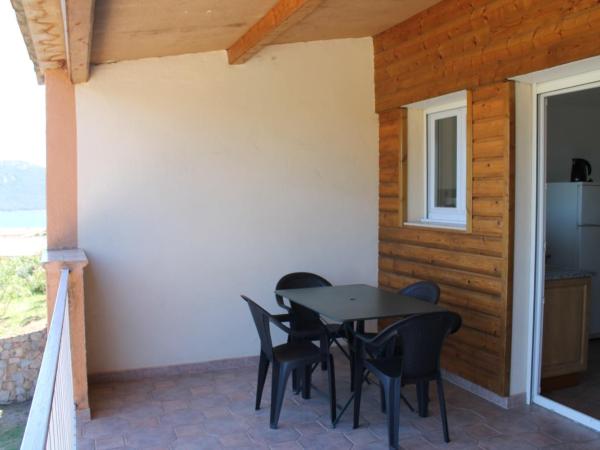 Résidence Les Pavillons du Belvédère : photo 2 de la chambre appartement 2 chambres avec balcon et vue sur la mer (4 adultes)