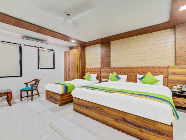 Treebo Trend Nysha Palace Mahipalpur : photo 5 de la chambre chambre double deluxe