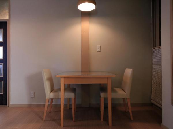 TOMARU MORISITA HOUSE : photo 8 de la chambre chambre familiale avec salle de bains privative