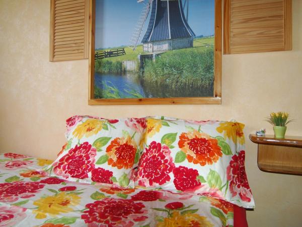Bed and Breakfast Tulip Gallery : photo 3 de la chambre chambre double avec salle de bains commune