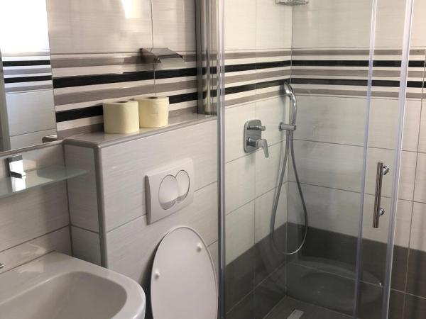 Apartmans and rooms ''Slavica'' : photo 7 de la chambre appartement - vue sur mer