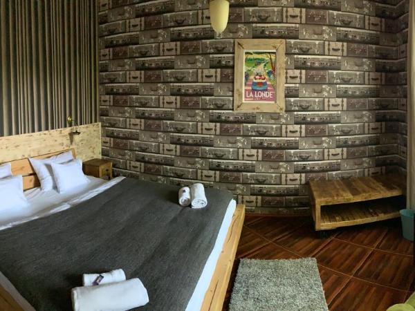 Platan Garden Rooms & Restaurant : photo 1 de la chambre chambre double ou lits jumeaux