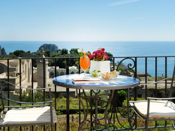 Sina Flora : photo 5 de la chambre chambre familiale - vue sur mer