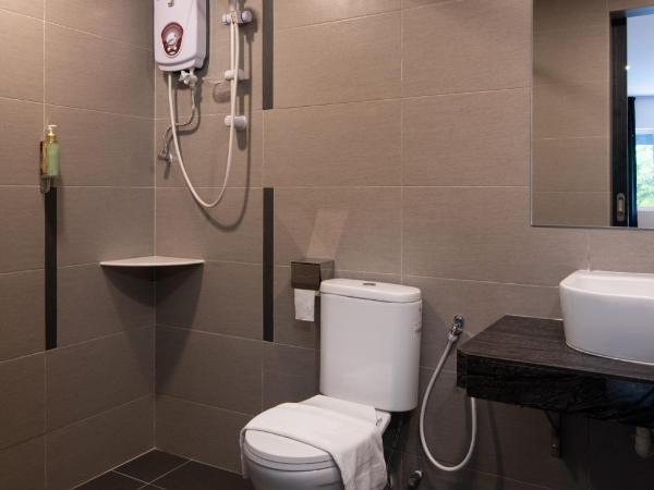 Hotel Waterfall : photo 8 de la chambre chambre familiale supérieure