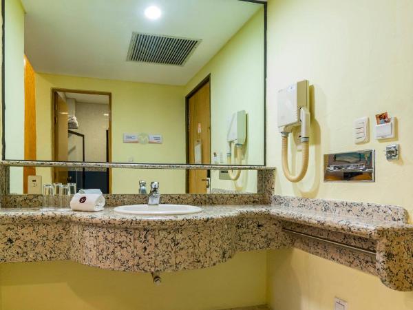 Hotel Mandarin Carton : photo 7 de la chambre chambre lits jumeaux