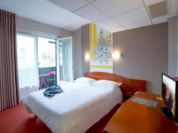 Cit'Hotel de la Marne : photo 5 de la chambre chambre double suprieure