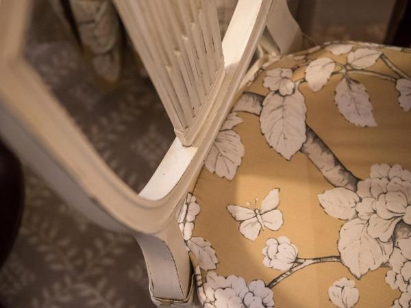 Grand Hotel du Lac - Relais & Châteaux : photo 5 de la chambre chambre supérieure - vue sur ville