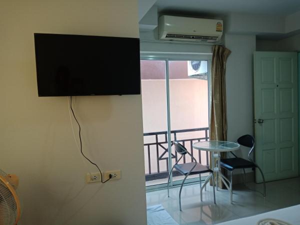 Baanpak Sam Anong : photo 5 de la chambre chambre triple avec salle de bains privative séparée