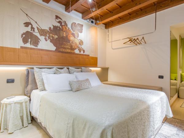 Vecchia Verona Rooms & Apartments : photo 1 de la chambre appartement 2 chambres avec canapé-lit (5 adultes)