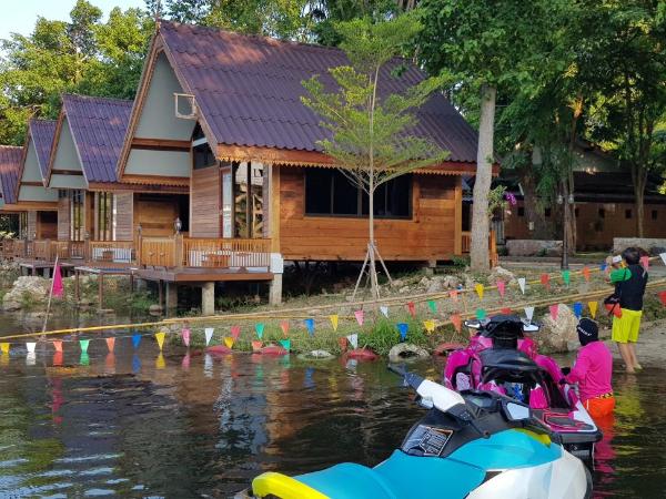 Pechpailin Resort : photo 2 de la chambre villa deluxe