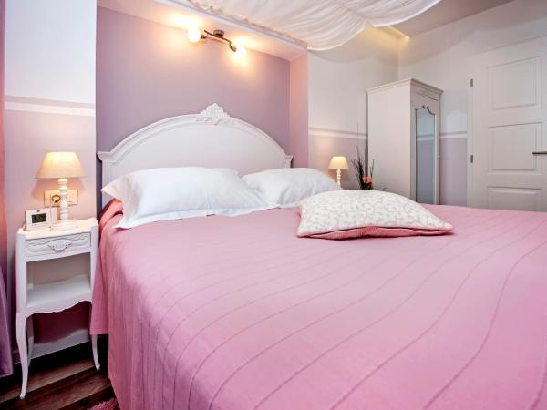 Santa Lucia Guest House : photo 4 de la chambre chambre lit queen-size deluxe