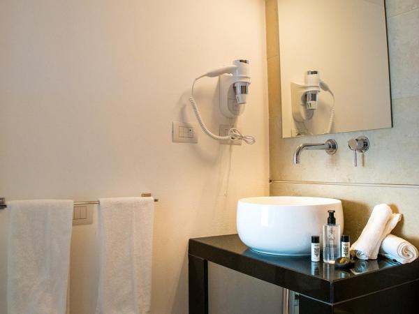 Re Dionisio Luxury Suites : photo 2 de la chambre suite junior