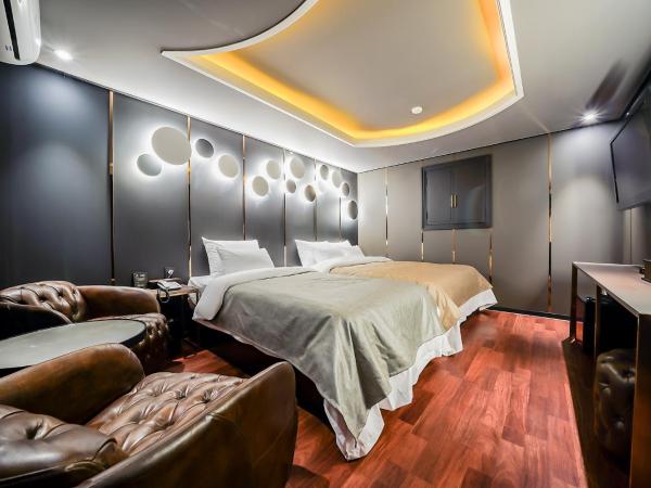 THE GRAY HOTEL : photo 4 de la chambre chambre deluxe double ou lits jumeaux