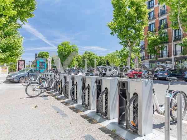 AYZ Juan de Mena - Auto check-in property : photo 2 de la chambre chambre de luxe avec salle de bains privative