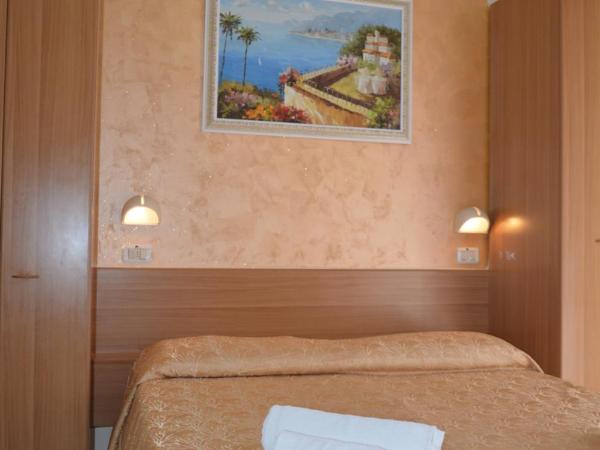 Hotel Karin : photo 1 de la chambre chambre quadruple