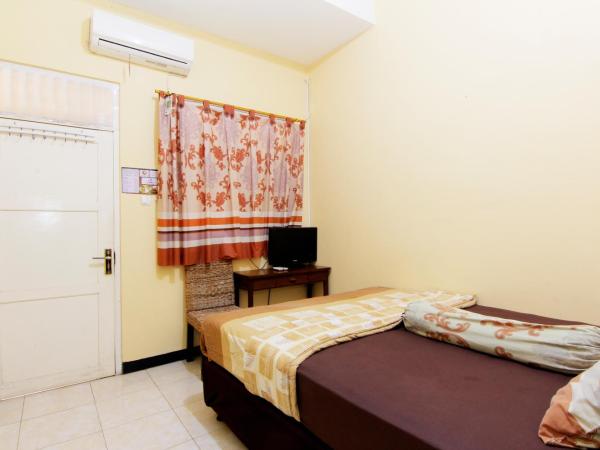 JJ House Gejayan : photo 3 de la chambre chambre double standard