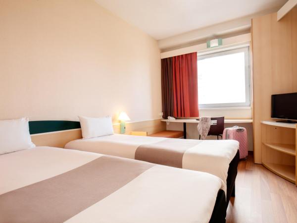Hotel Ibis Łódź Centrum : photo 1 de la chambre chambre lits jumeaux