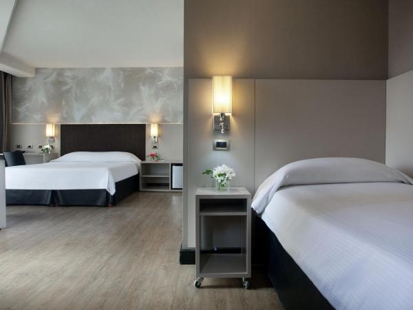 Two Hotel Buenos Aires : photo 5 de la chambre chambre quadruple standard