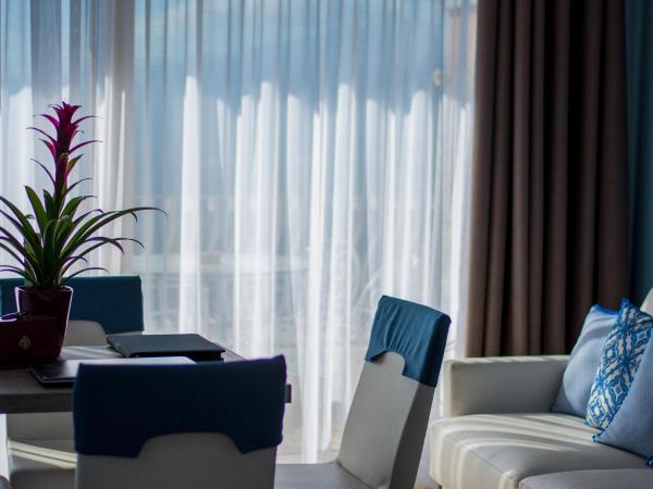 Villa Le Terrazze Charming Rooms : photo 4 de la chambre suite deluxe - vue sur mer